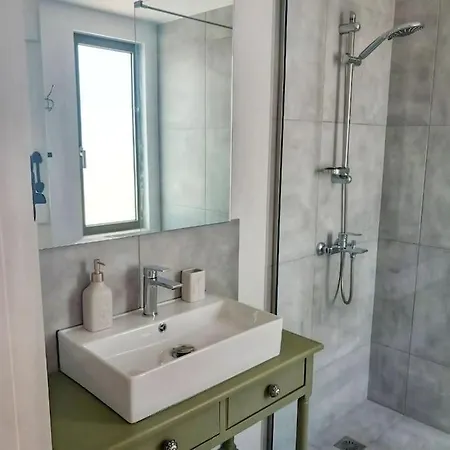 Beautiful 2 Bedroom With Mountain Views Вилла